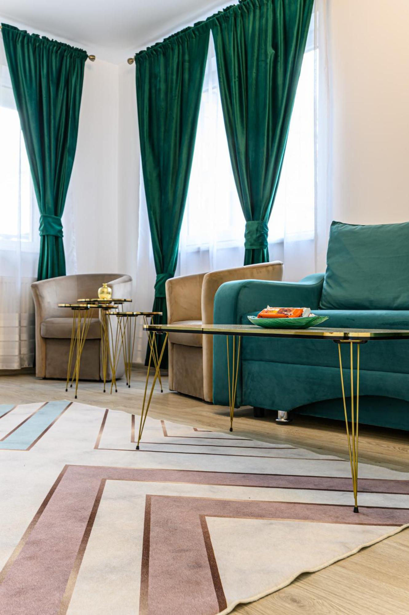 Grandis Residence Luxury Apartment ブラショフ エクステリア 写真