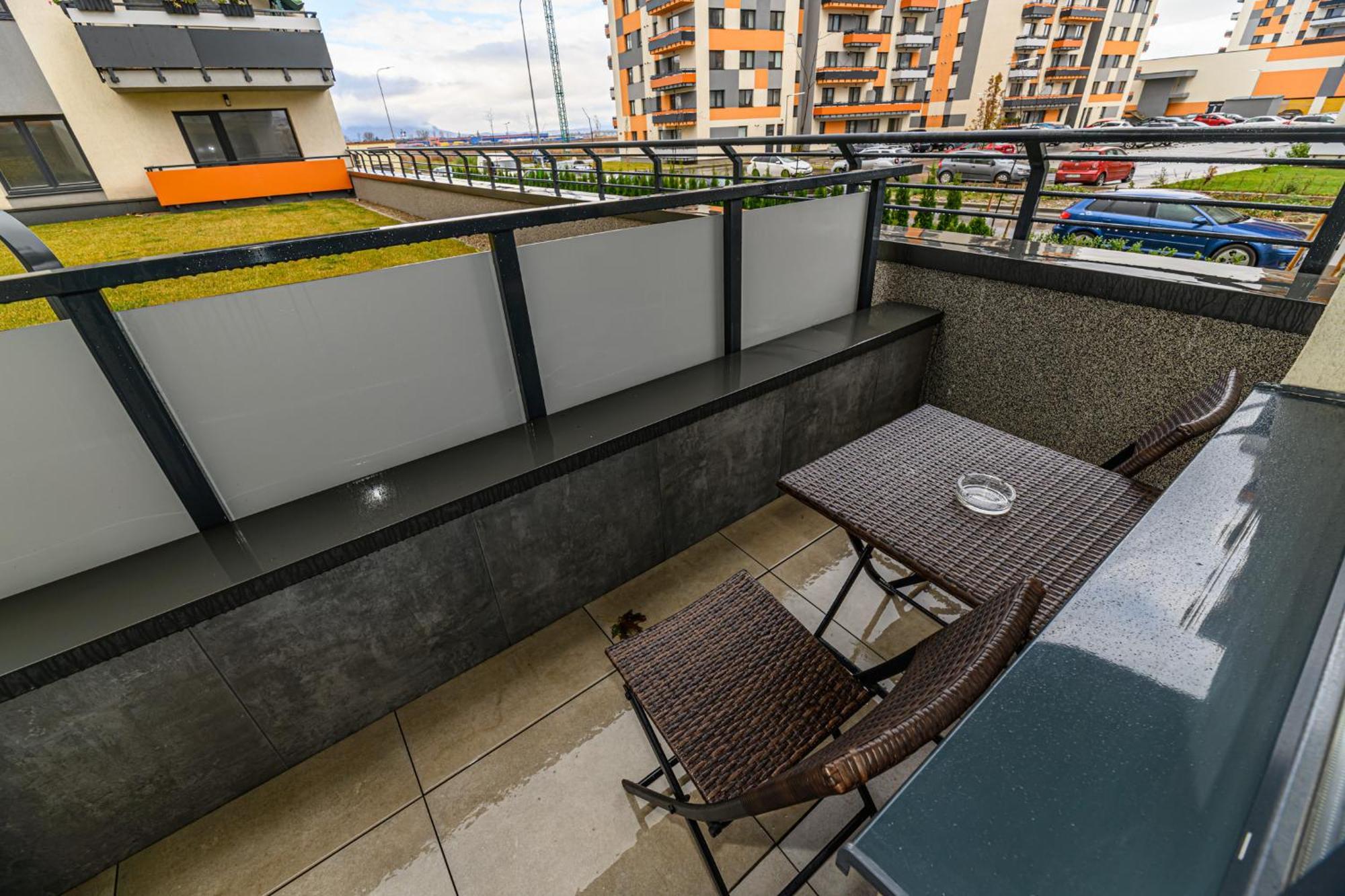Grandis Residence Luxury Apartment ブラショフ エクステリア 写真
