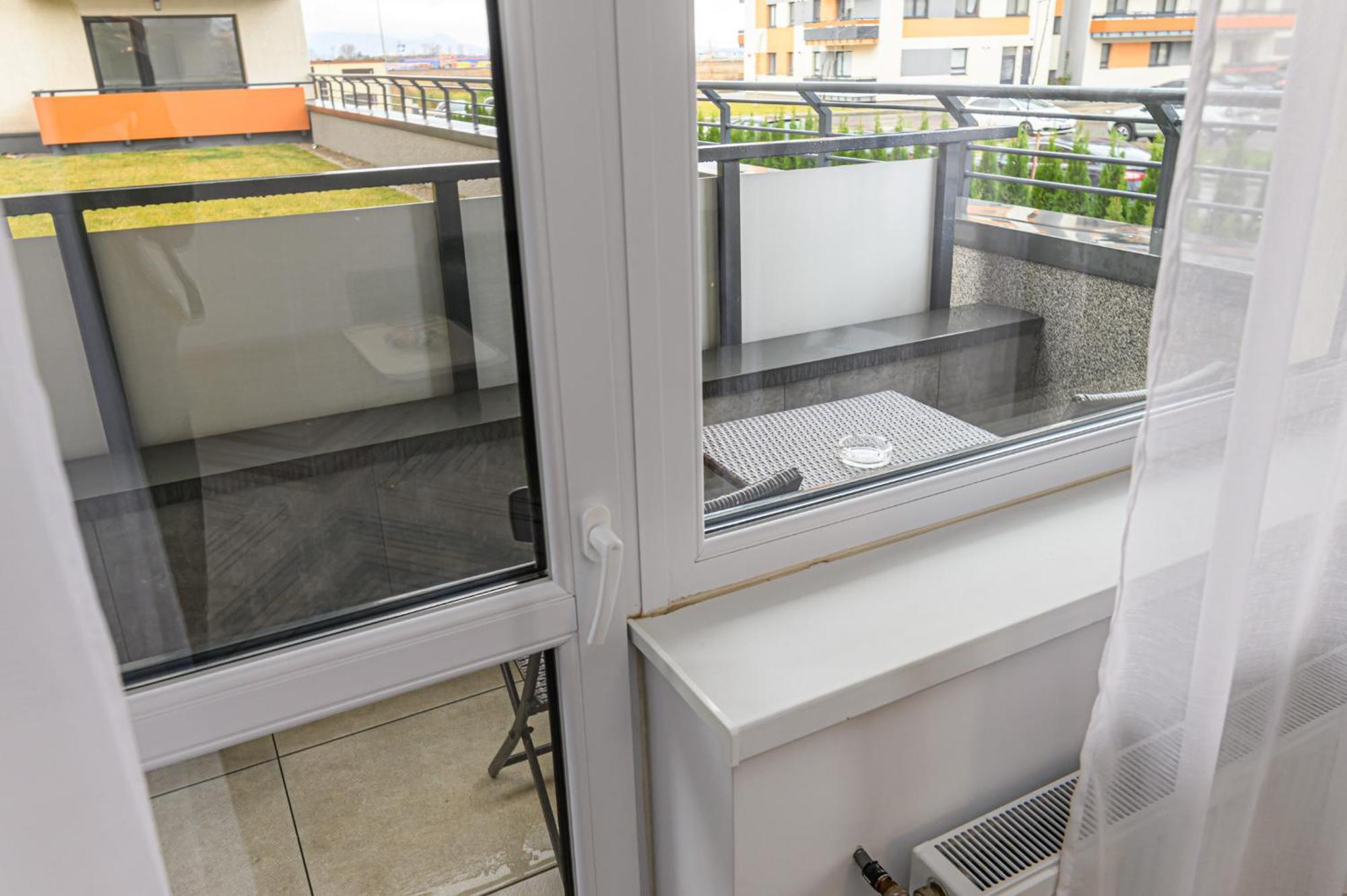 Grandis Residence Luxury Apartment ブラショフ エクステリア 写真