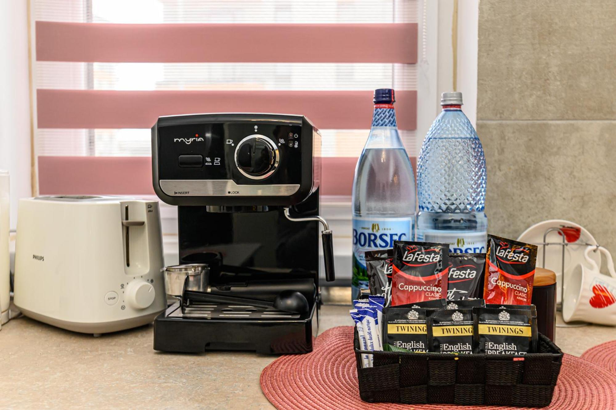 Grandis Residence Luxury Apartment ブラショフ エクステリア 写真